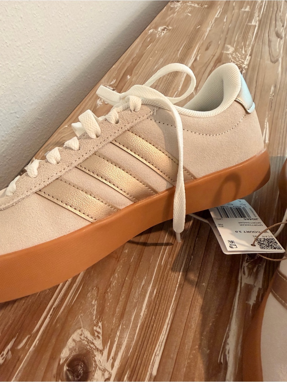 adidas VL Court 3.0 Suede Sneakers Beige Taupe Gold Metallic Stripes (Size 8) - Picture 3 of 10